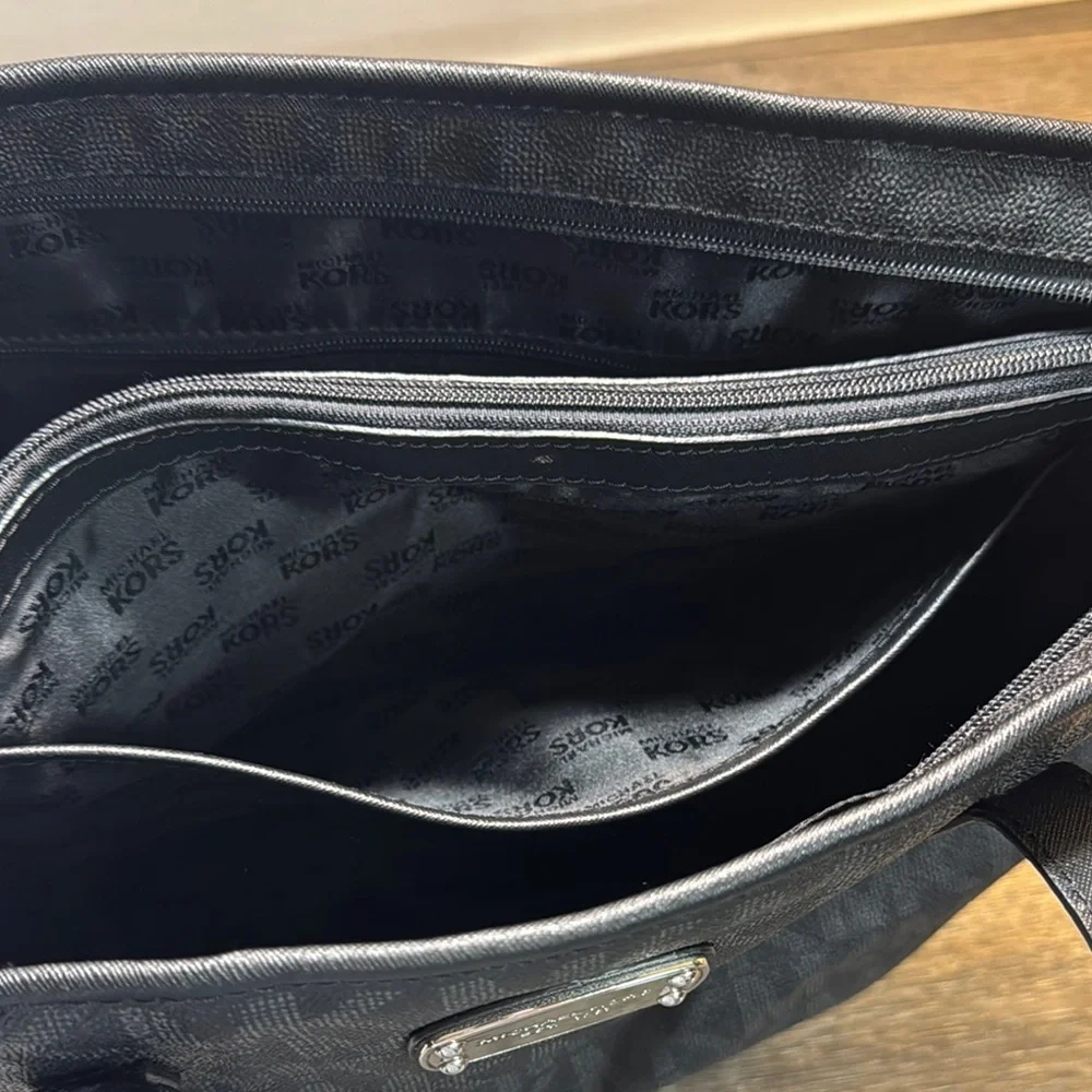 Michael Kors Charcoal Signature Tote